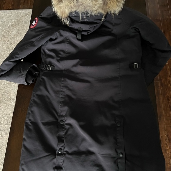 Canada Goose Kensington Parka Size Small - Picture 12 of 14